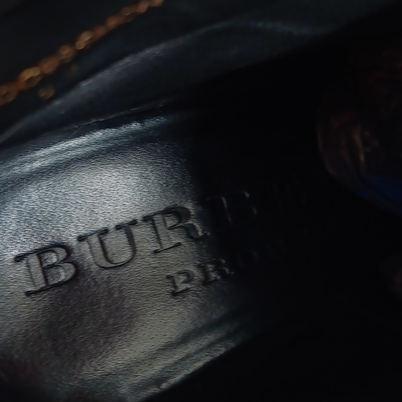 BURBERRY..BENTON WEDGE CALF HAIR BOOTIE..SIZE 36 - Picture 6 of 10